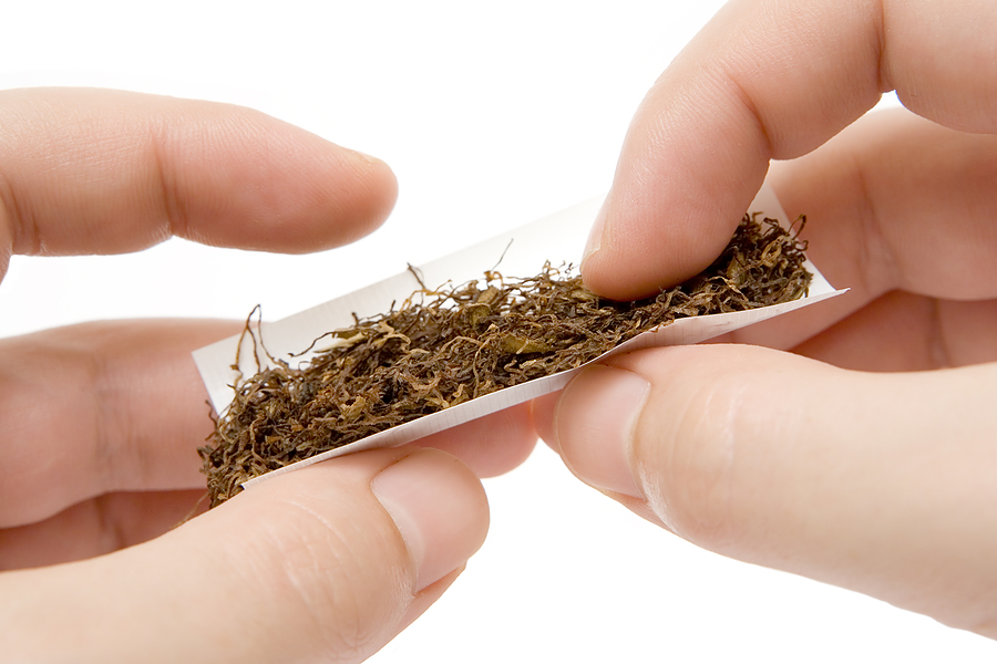 Come imparare a rollare una sigaretta Gusto Tabacco